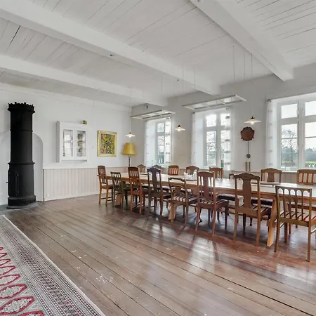 Σπίτι διακοπών Anje - 16km From The Sea By Interhome *